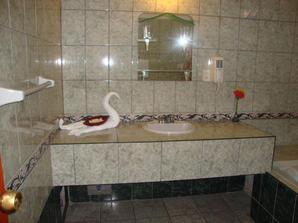 Hotel Sol Del Oriente Ікітос Номер фото